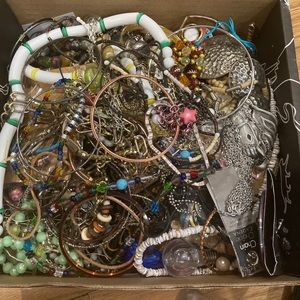 Junk jewelry lot 7.5+ lbs